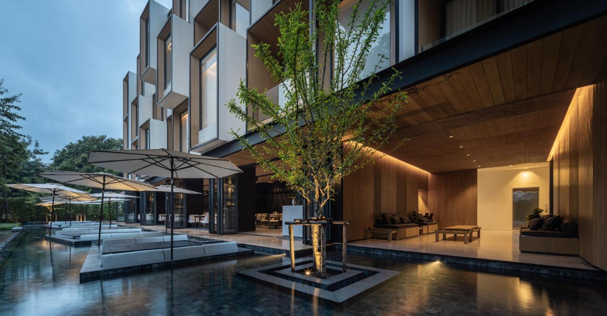 Riva Vista Riverfront Resort تْشينيغْرايْ المظهر الخارجي الصورة